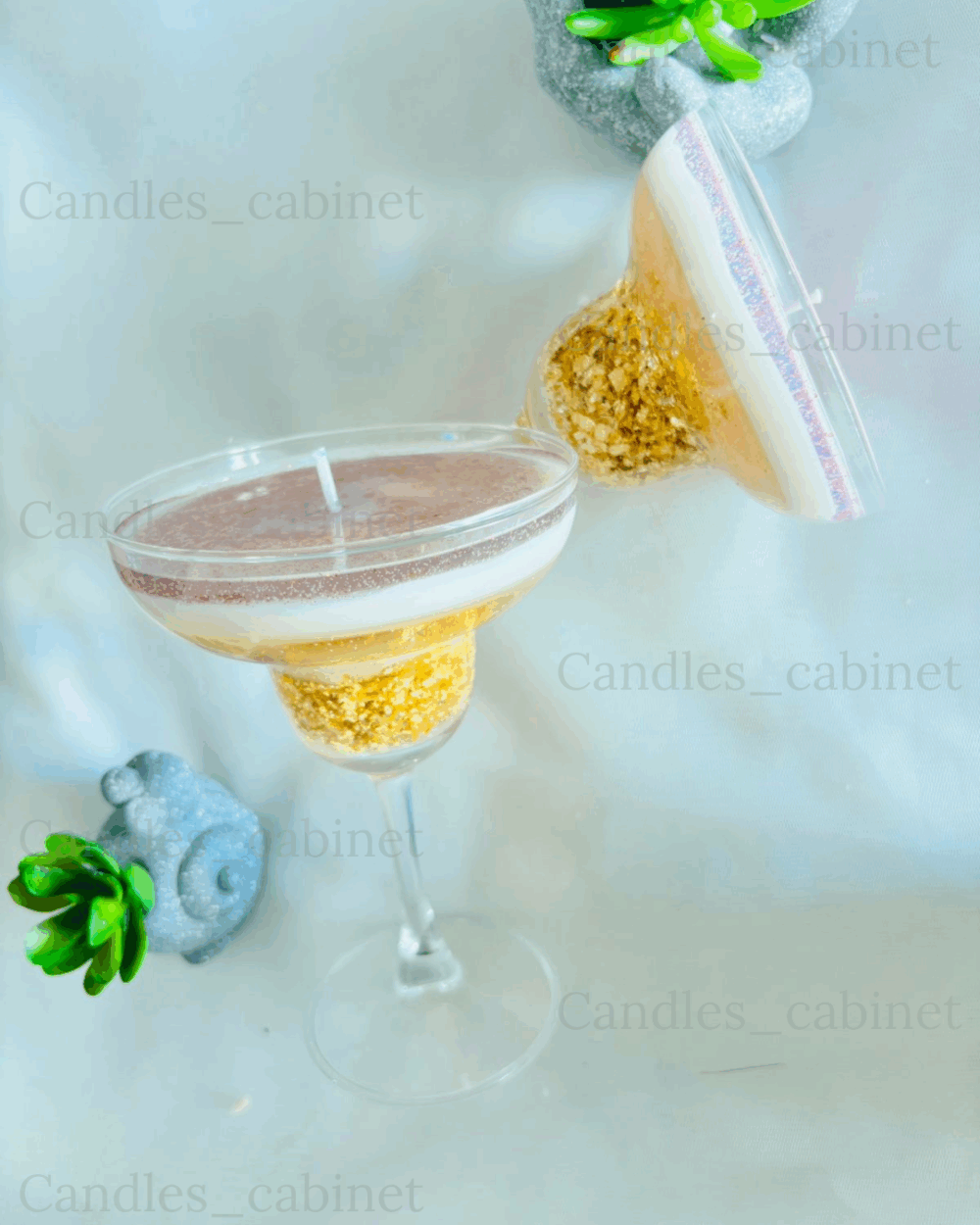 Golden Martini Glass Candle - Image 2