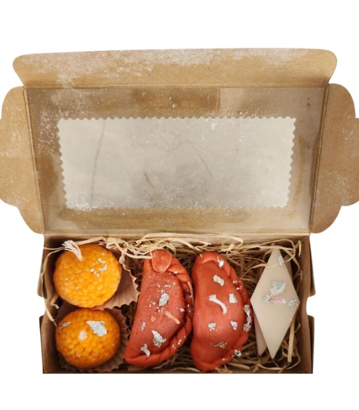 Scented Candles | Combo of Motichur Laddoo, Kaju Katli & Gujiya Scents | Tealight, Smoke-Free, Decorative Candle | Gift Hamper Set for Women & Men